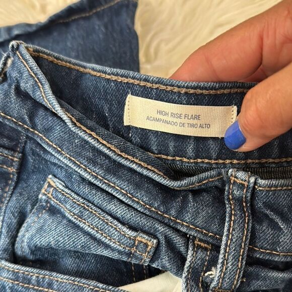 Universal Thread Wide Leg Blue Ribbon Women's Jeans - Picture 4 of 11